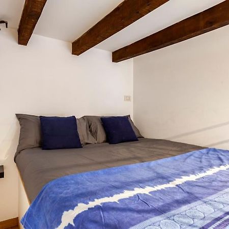 Ferienwohnung Luxury Loft On The Duomo Wifi & Netflix Mailand Exterior foto