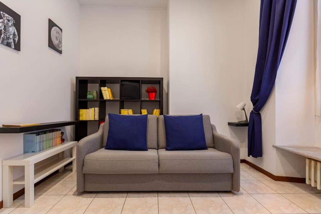 Ferienwohnung Luxury Loft On The Duomo Wifi & Netflix Mailand Exterior foto