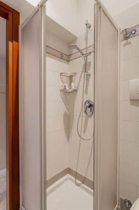 Ferienwohnung Luxury Loft On The Duomo Wifi & Netflix Mailand Exterior foto